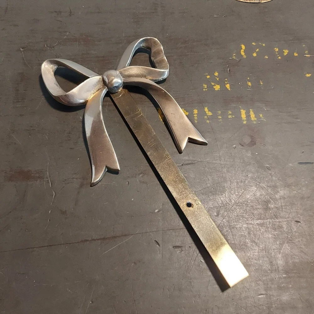 Vintage Silver Tone Metal Ribbon Bow Wall Hook Brass Plate 9x4.5 Coquette Decor